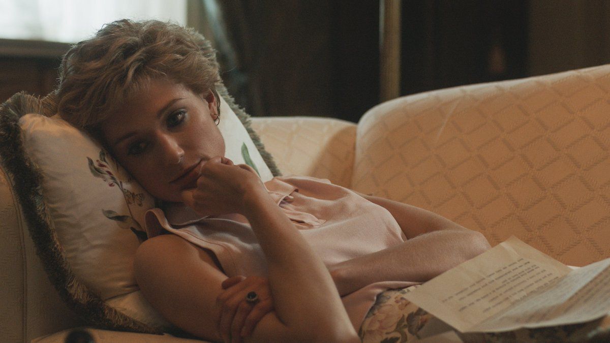 Elizabeth Debicki in character as Princess